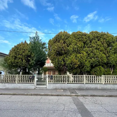 Eclectic Space Two 公寓