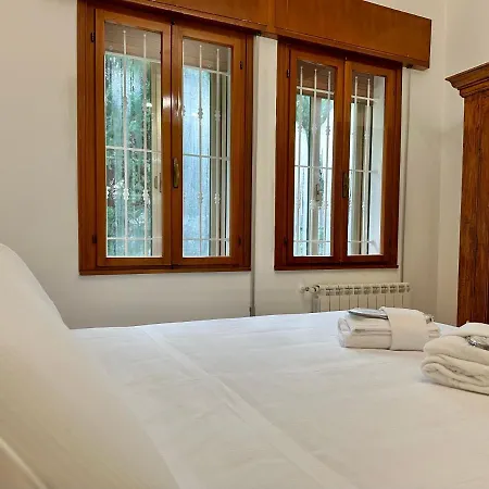 Eclectic Space Two Appartement Padua