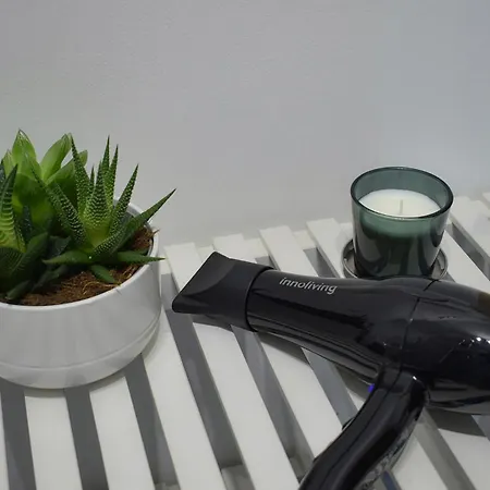 Eclectic Space Two 아파트