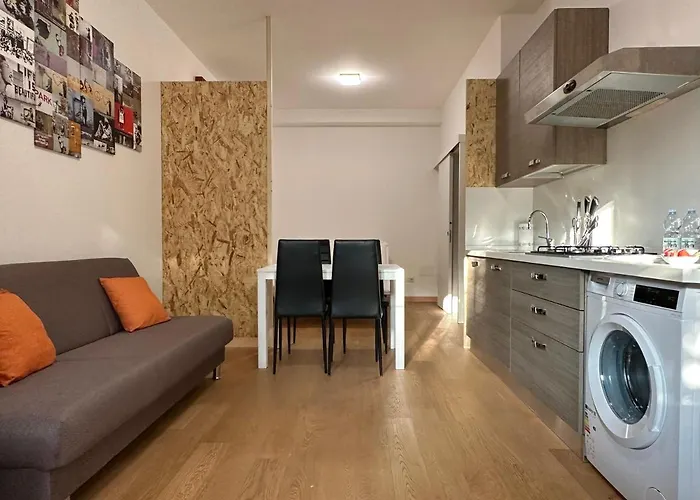 Eclectic Space Two * Pádua